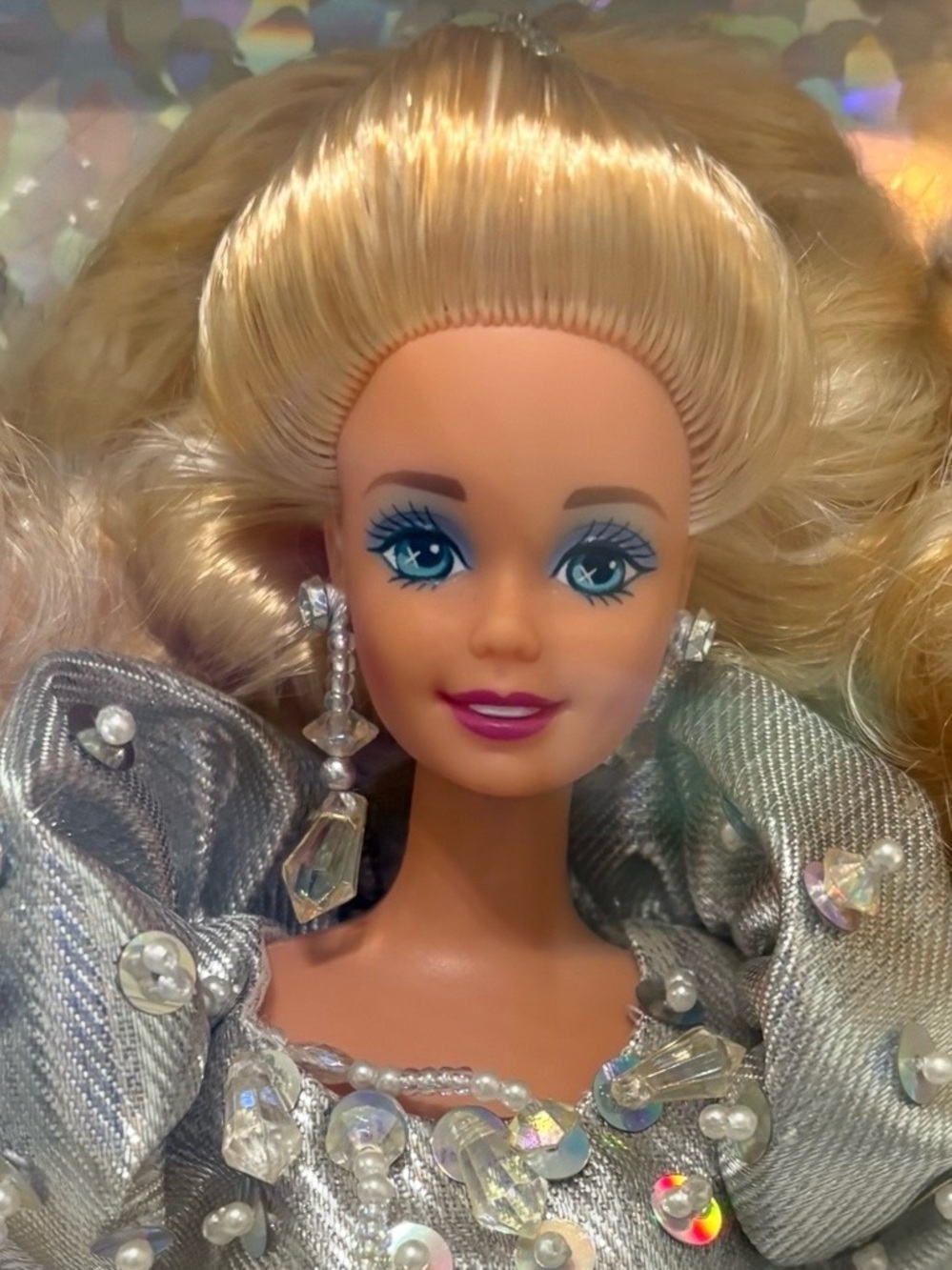 1992 Barbie Happy Holidays Doll Special Edition #1429 Mattel NIB NRFB